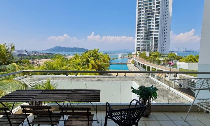 Bayan Lepas Apartment | Oceanfront Southbay Seaview Condo - Ideal for Families