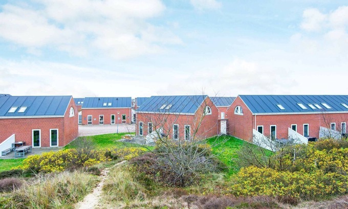 Sønderstrand House | Spacious 6-Person Holiday Home in Rømø with Amenities