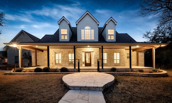 Austin House | Relax at Southern Comfort: Heated Pool, Spa & Billiards