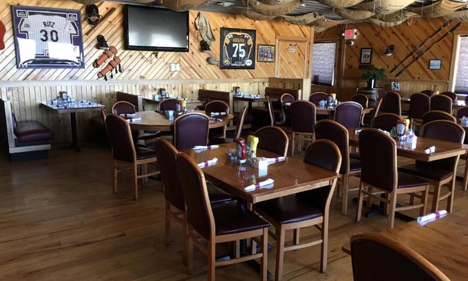 Bloomfield Hotel | Pet-Friendly Southfork Motel with Exceptional Amenities
