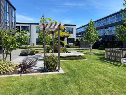 Christchurch City Centre Apartment | Inviting Southwark Hotel & Apartments with Family-Friendly Amenities