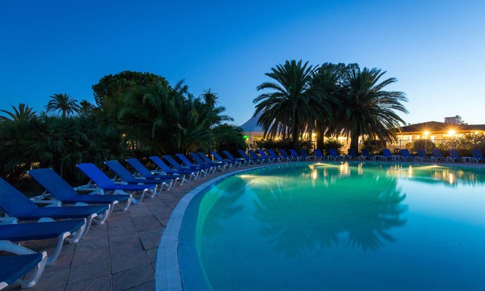Les Restanques Apartment | Family-Friendly Retreat at SOWELL Port Grimaud with Ocean View