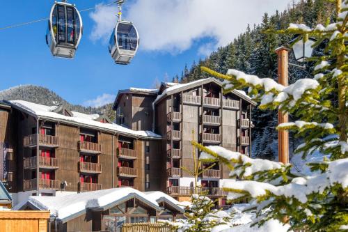 Valfrejus Hotel | Family-Friendly SOWELL Valfrejus with Private Pool & Dining