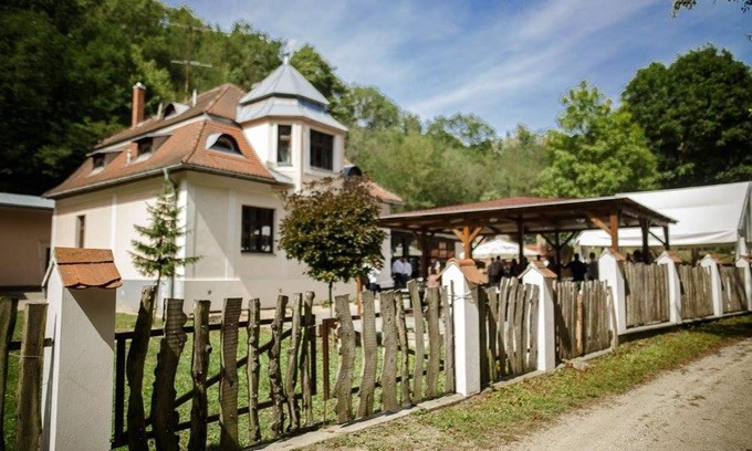 Znojmo House | Pet-Friendly Spálený mlýn in Podyjí National Park