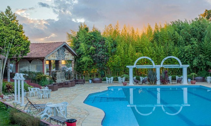 Boqueirao Hotel | Discover Spaço Vale do Jordão with Pool and Ocean Views