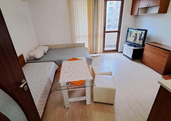 Plovdiv Apartment | Relaxing Spa Retreat with Breakfast & Pet-Friendly Amenities