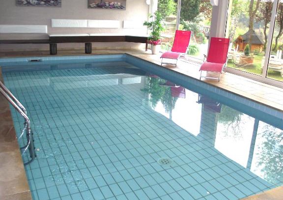 La Petite-Pierre Hotel | Relax at Spa Hôtel Restaurant Au Lion d'Or with Pool & Spa