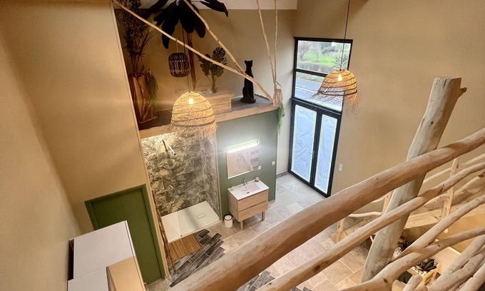 Vimy Apartment | Relaxing Spa Nature Retreat for Your Perfect Getaway