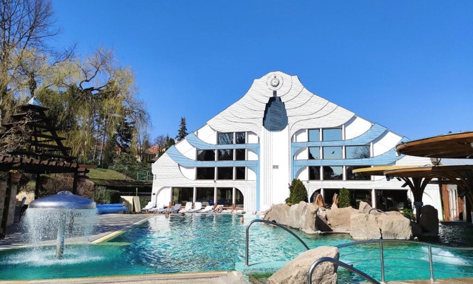 Heviz Apartment | Discover the Spa Residence Carbona Silver Deluxe Apartment