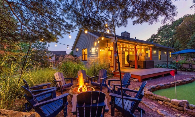 Lake Harmony House | Serene Mountain & Lake Escape with Hot Tub and Sauna