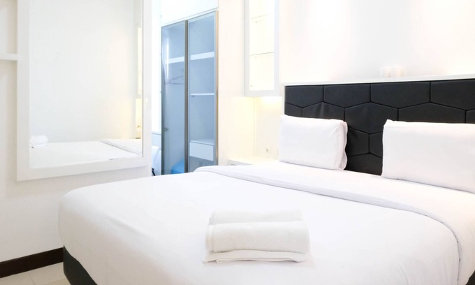 Surabaya Apartment | Cozy 2BR Apartment at Supermall Mansion with Amazing Amenities