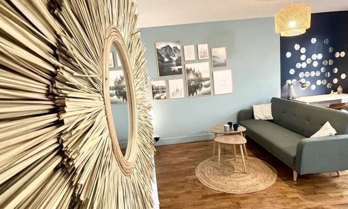 Besancon Apartment | Newly Renovated 3-Bedroom Haven for Families and Pets