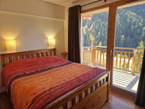 Valfrejus Apartment | Spacious 4-Room Apartment for 8 in the Heart of Resort
