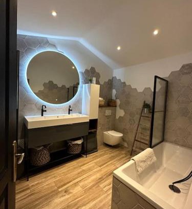 Puget-sur-Argens Apartment | Spacious Loft for 4 to 8 Guests - Family-Friendly Stay