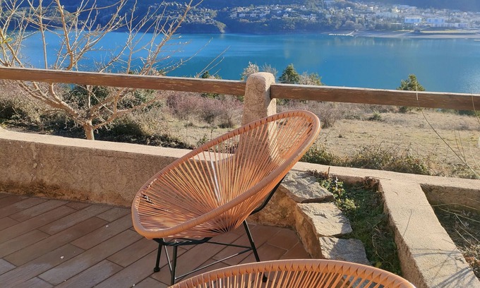 Savines-le-Lac Apartment | Spacious T4 with Lake View Terrace and Family-Friendly Amenities