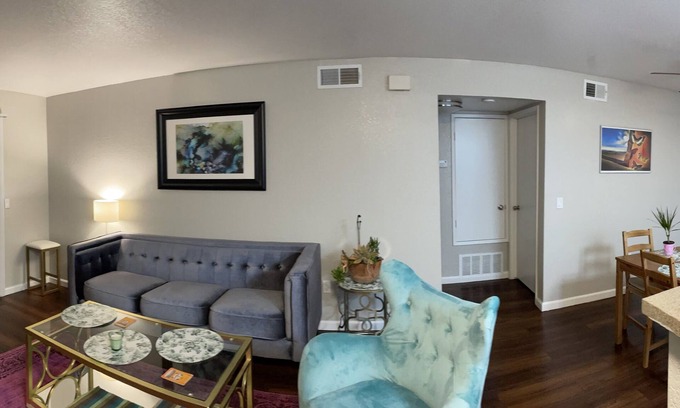 Davis Apartment | Outstanding 1-Bedroom Apartment with Pool and Gym