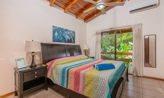 Tamarindo Apartment | Beautiful Oceanfront 1 BR Apartment Steps from Tamarindo Beach