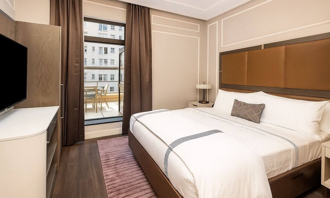 Central Park South Apartment | Spacious 1 King Bedroom Penthouse Suite, Central Park NYC