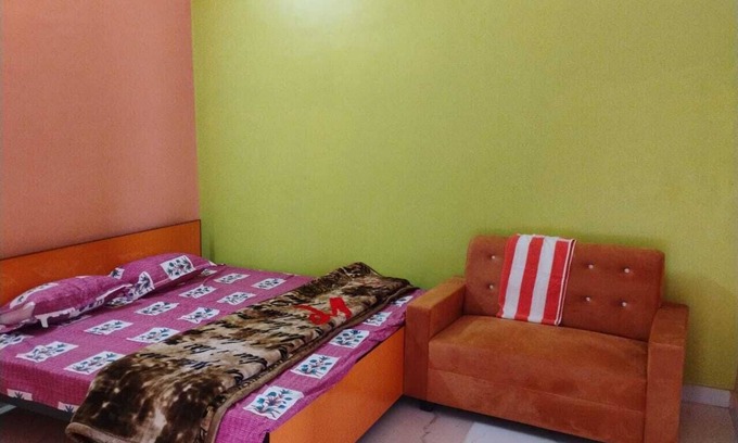 Faizabad House | Spacious 18-Bedroom Retreat in Sacred Ayodhya, Embraced by Comfort and Serenity.