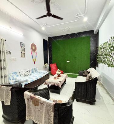 Haldwani Apartment | Spacious 1bhk Non Ac - By Tulsi Homestay