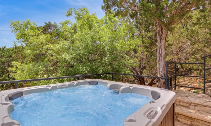 Wimberley House | Relaxing Retreat on Cypress Creek with Private Hot Tub