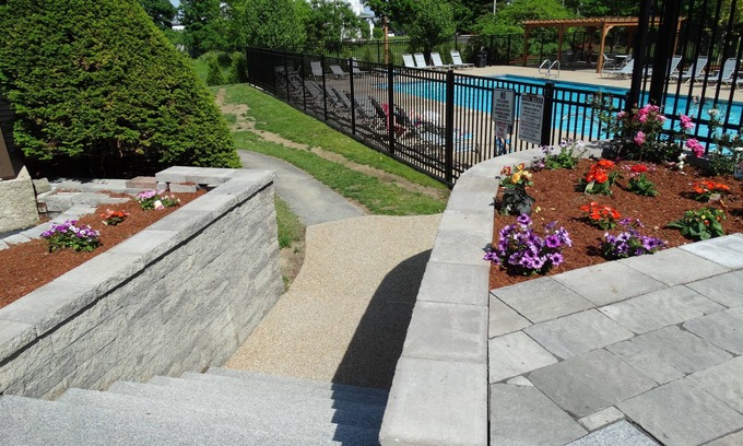 Weirs Beach Condo | Spacious 2 BDR/2BA Weirs Beach Condo