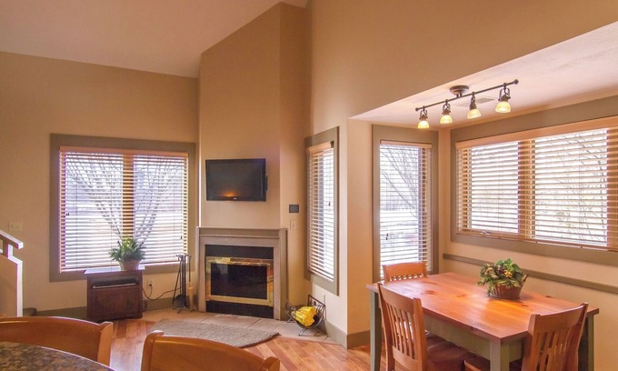 Thompsonville Condo | Inviting 2-Bed Condo at Crystal Mountain Resort