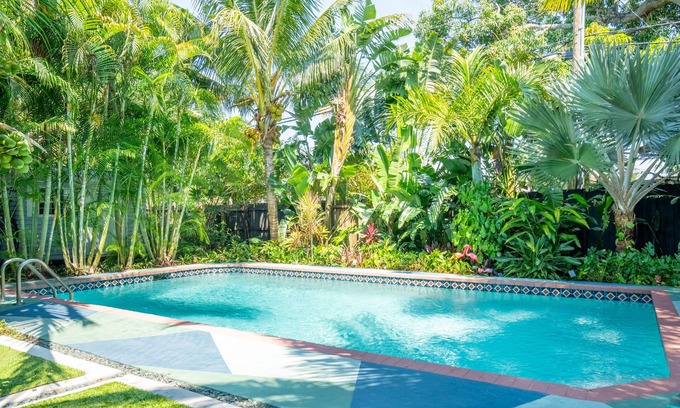 Margate House | Family-Friendly Tropical Paradise Home with Pool by Fort Lauderdale
