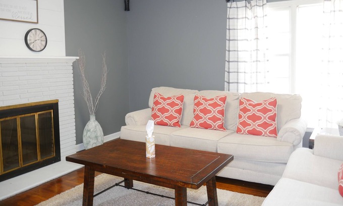 Wichita House | Comfortable 2BR Farmhouse with Ocean View & Spa Amenities