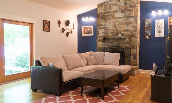 Riverside House | Exceptional 3-Bed Home Near Austin's Best Attractions