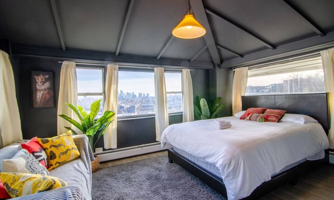 Weehawken Apartment | Explore a 3-Bedroom Retreat with Breathtaking NYC Views
