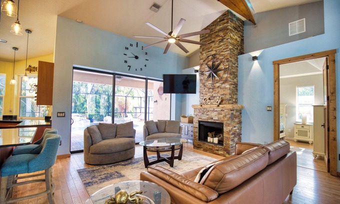 Laurel House | Elegant 3BR Oceanfront Home with Pool - Steps to the Beach
