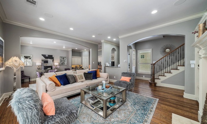 Oak Lawn House | Inviting Oak Lawn Townhouse near Uptown & SMU with Spa