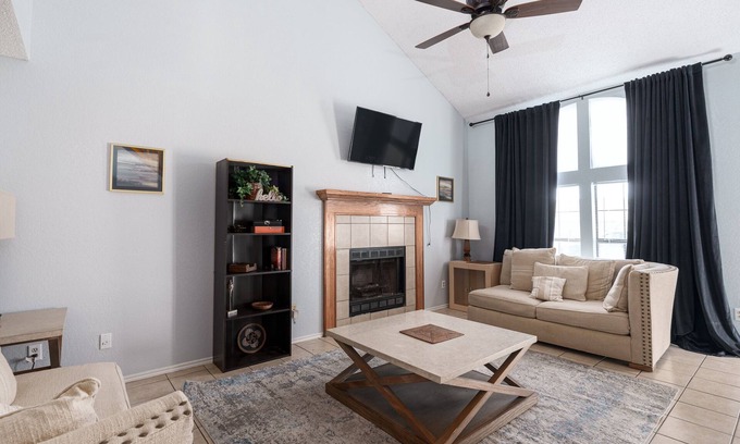 Killeen House | Inviting 3BR Retreat with Serene Balcony & Family Amenities