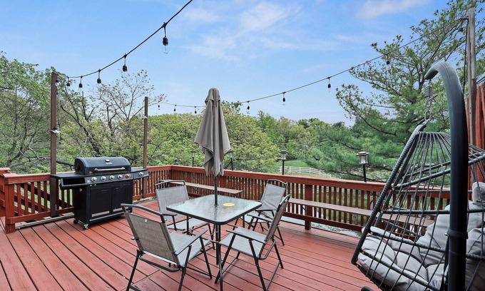 Calverton Apartment | Elegant 3BR Townhouse with Balcony and Top-Notch Amenities