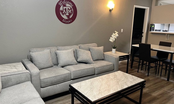 Pecan Tree - McCullough Condo | Spacious 4-bedroom in College Station, less than 2 miles from Kyle Field.