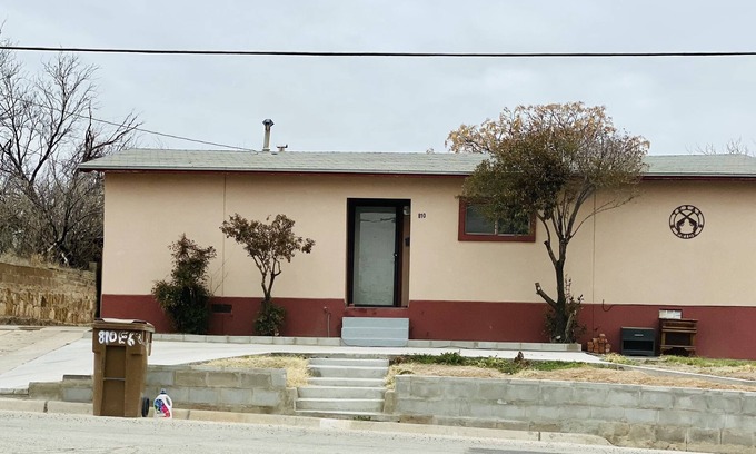 Big Spring House | Family-Friendly 4 Bedroom Retreat on 6th Street
