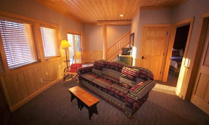 Boyne City Cabin | Premier 4 Bedroom Cabin with Hot Tub at Boyne Mountain