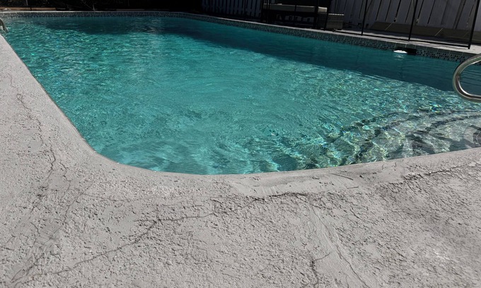 Lantana Heights House | Spacious 4-bedroom Family House w/Pool minutes from the beach.