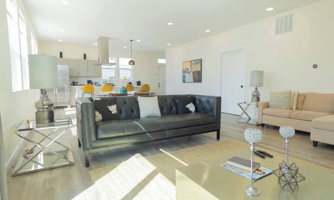 Fountain Square House | Spacious 4-bedroom house in delightful Fountain square- Indianapolis