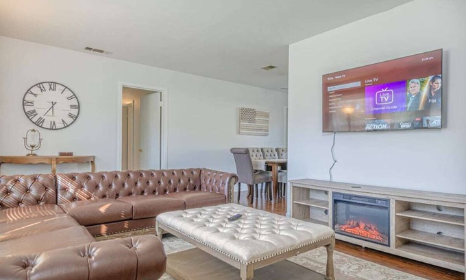 Fortson House | Serene Luxury Retreat with Game Room & Family-Friendly Perks