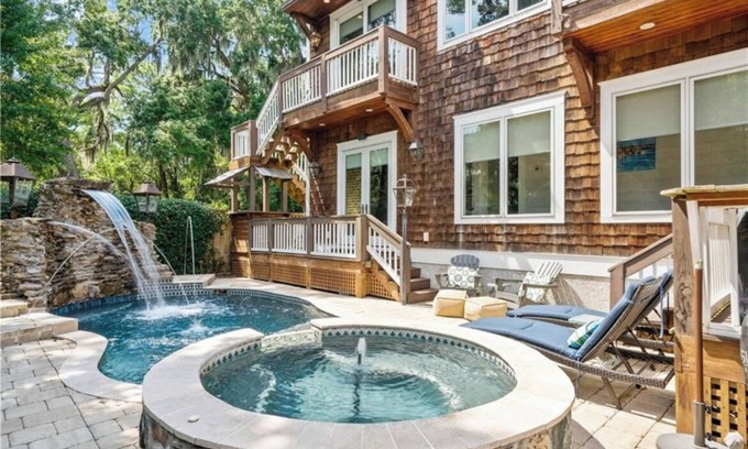 Saint Simons Heights House | Spacious 5-bedroom house on St. Simons Island with Pool, Hot Tub, and Game Room