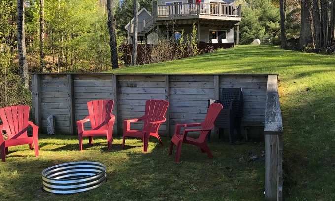 Alger House | Spacious 5 Bed Waterfront Home! Book your Vacation now!