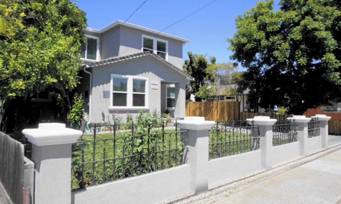Santa Clara House | Spacious 5-bedroom house with AC and WiFi in charming Santa Clara