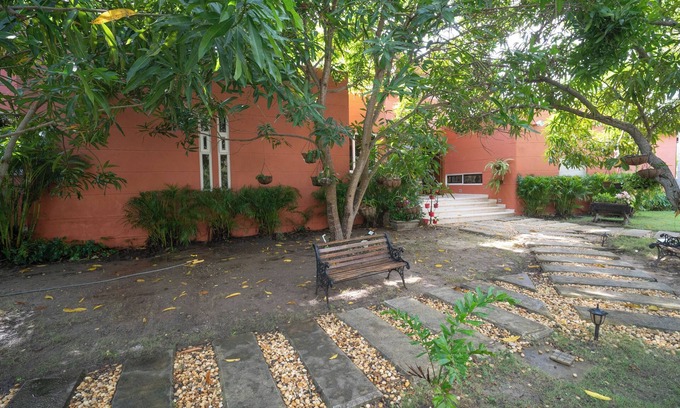 Bocachica Villa | Spacious 5-bedroom villa with AC and WiFi in welcoming Cartagena