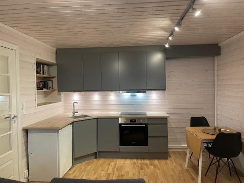 Tromso Apartment | Prime 50 sqm Apartment Near City Centre - Pet Friendly!