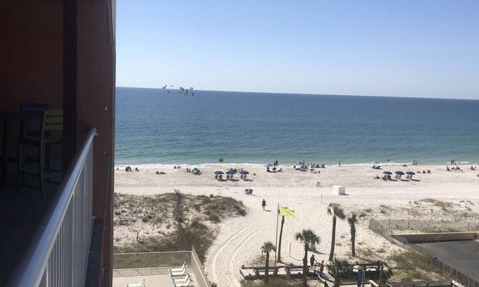 Gulf Shores Condo | Stunning 6th Floor Condo with Large Balcony & Gulf Views