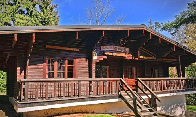 Barvaux House | Nature Retreat: Pet-Friendly Chalet in Durbuy with Pool