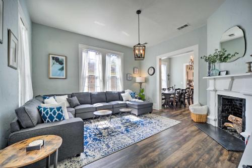 Gonzales House | Inviting Retreat, Steps from Texas Heroes Square!