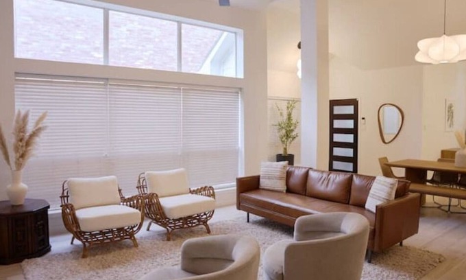 Farmers Branch House | Inviting Addison 3BR Gem with Spa and Hot Tub Amenities